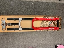 Rockshox boxxer ultimate forks 27.5 200mm