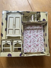Dolls House Bedroom Hickleton