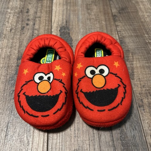 Elmo slippers red - elmo,