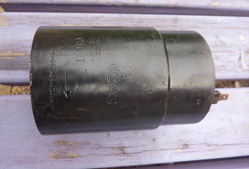 Lucas c40 dynamo - dynamo, body