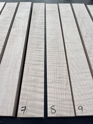 Curly flame maple cue - curly,