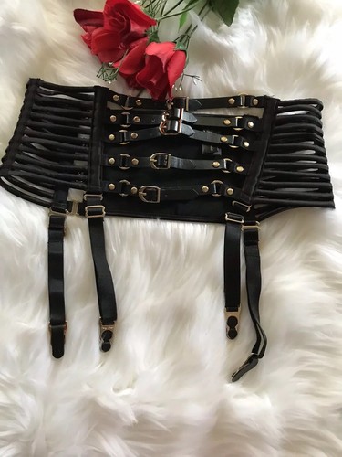 Honey birdette jagger - jagger, waspie