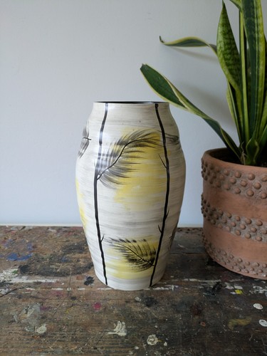 Brentleigh ware ballina vase - brentleigh,