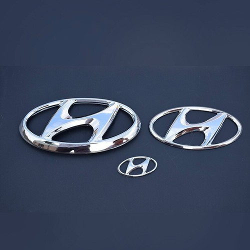 Refit front rear badge - front,
