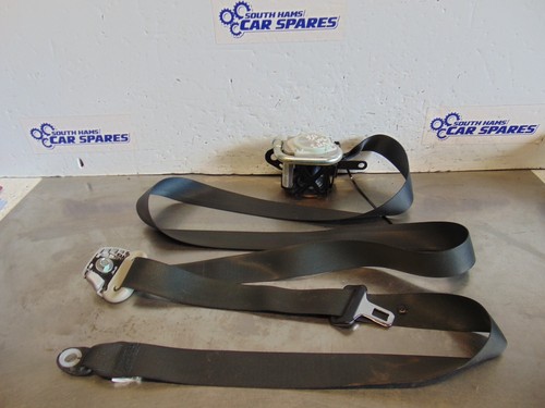 Suzuki vitara seatbelt - suzuki,