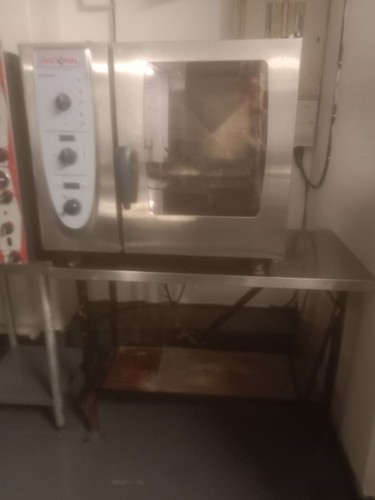 Used catering kitchen - used,