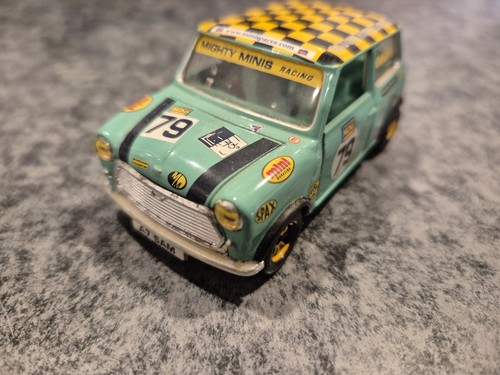 Corgi classic mini - 1:36,