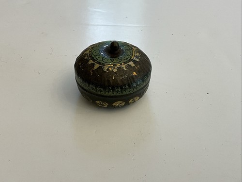 Vintage tin pill - pill, snuff