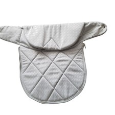 Venicci Hard Carrycot Apron in White and Grey 