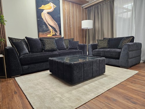 Designer label seater - label,