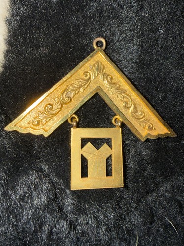 9ct gold past - gold, master