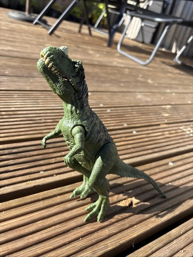 Jurassic world ceratosaurus - jurassic,