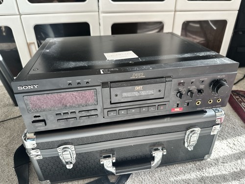 Sony dtc za5es - sony, black,dat
