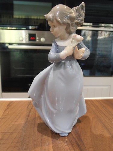 Lladro nao figurine - lladro, no