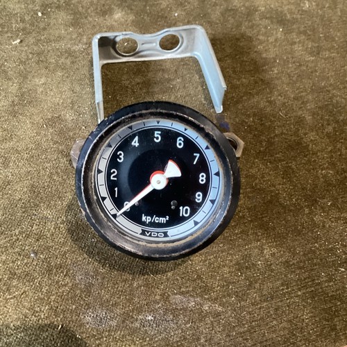 Vdo oil pressure - 7/16/94,