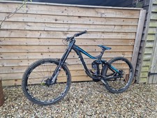 Giant Glory 0 Downhill MTB