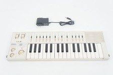 YAMAHA CS01 WHITE Rare Color Mobile Analog Synthesizer CS-01 w/ 100-240V PSU