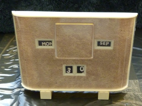 Vintage retro desk calendar - retro,