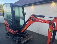 Kubota KX015-4 Full Cab -