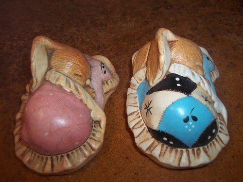 Pendelfin rabbit figurines - 2,