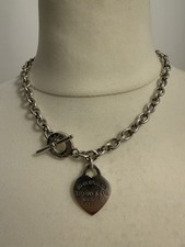 Tiffany & Co.Heart tag Toggle