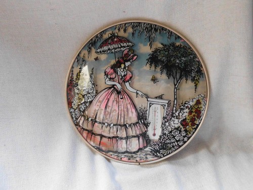 Vintage crinoline lady - lady, convex