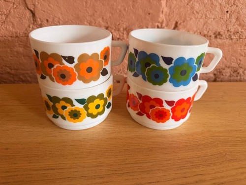 Vintage cups arcopal - vintage, lotus