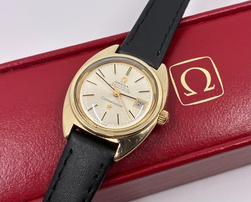 Vintage gold omega - gold,