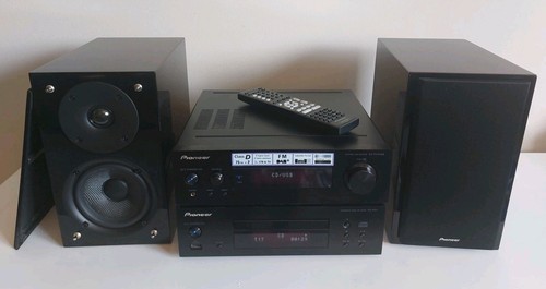 Pioneer stereo system - pioneer, cd