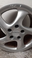 PORSCHE 911 Carrera 4 Alloy