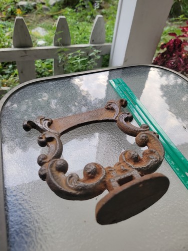 Vintage cast iron - cast,