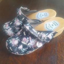 LADIES SIZE UK 7.5 EUR 41 BLACK  FLORAL WOODEN ORTHOPEDIK CLOGS NEW
