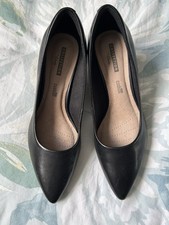 Clarks Women's Black ‘Soft