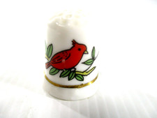Sewing Thimble Red Robin 3cm High 2.3cm Diameter Ceramic White background