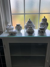 Ansley Pembroke Design Bone