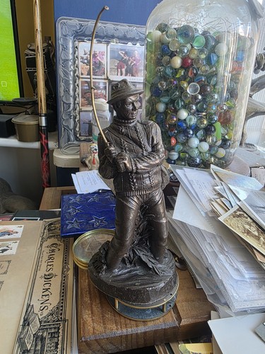 Vintage heredities bronze - vintage,