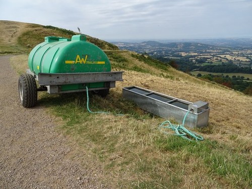 Photo 6x4 water bowser the - water, on