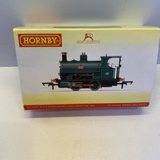 Hornby R3428 Peckett W4