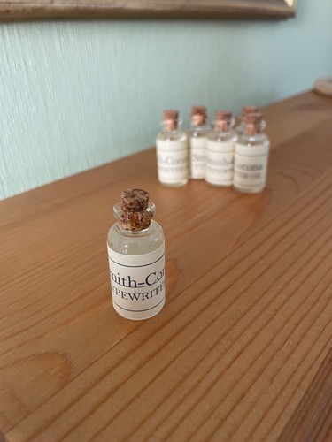 Typewriter oil for smith - for,