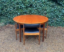 VINTAGE MCINTOSH EXTENDING DINING TABLE & TUCK UNDER CHAIRS