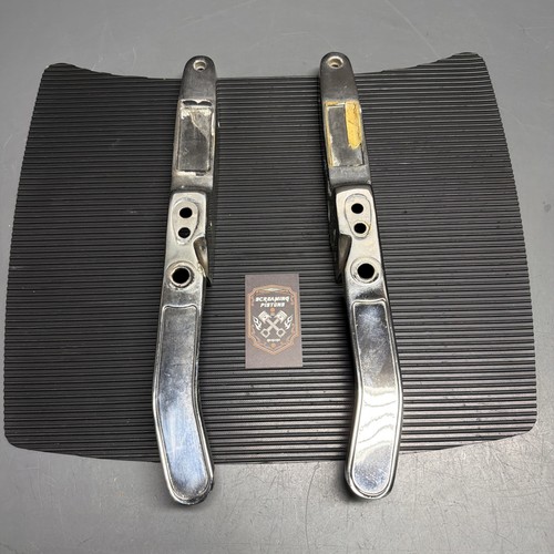 Harley rear fender support - rear,
