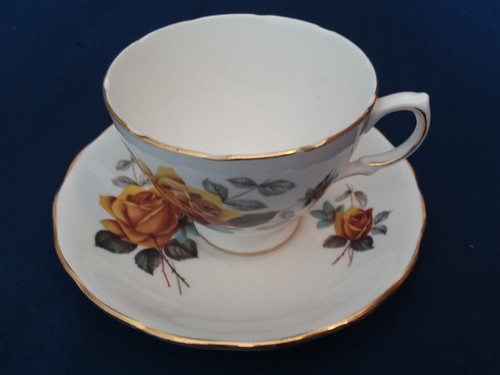 Vintage royal vale floral bone - vintage,