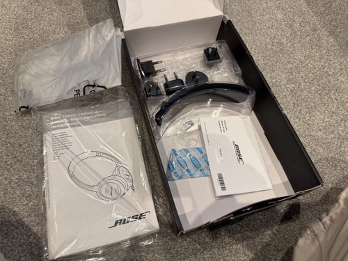 Bose qc15 headphones box - bose,