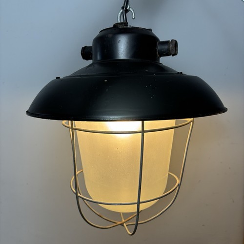 Large industrial hanging - hanging, lamp