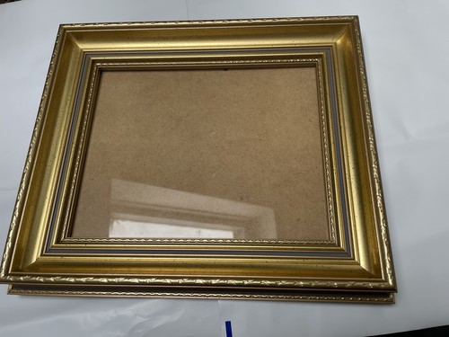 Vintage gold tone picture - tone,