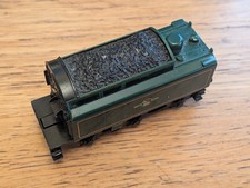 HORNBY R063 BRITANNIA BR GREEN