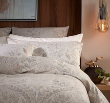 Vantona Luxe Range Chalfield Duvet Cover Set - Multi