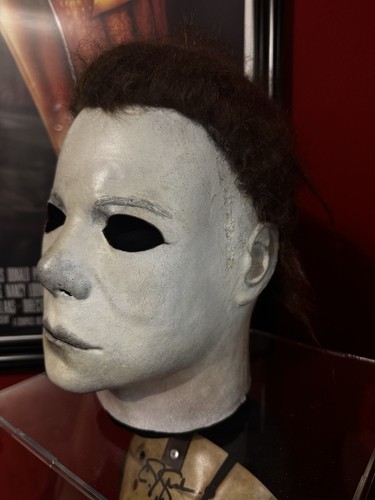 Michael myers mask 1978 - myers,