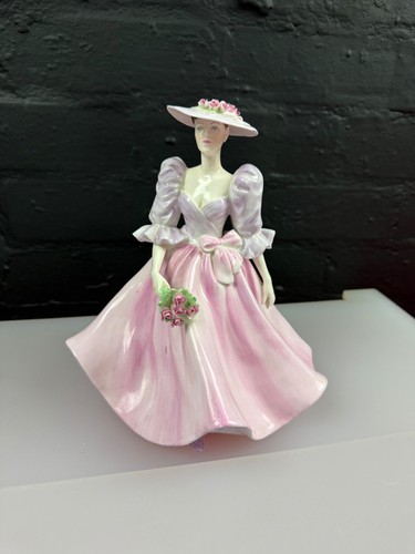 Coalport ladies fashion - of,