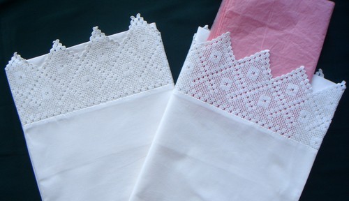 White pillowcases vintage - pillowcases,